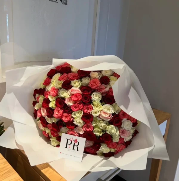 100 Mixed Roses with Hydrangeas & Pink Carnation