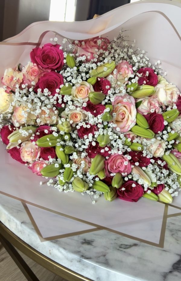 40 Roses mixed with lilies & baby breath