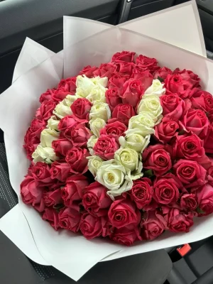 80 Roses (Ceres Pink) & Initial